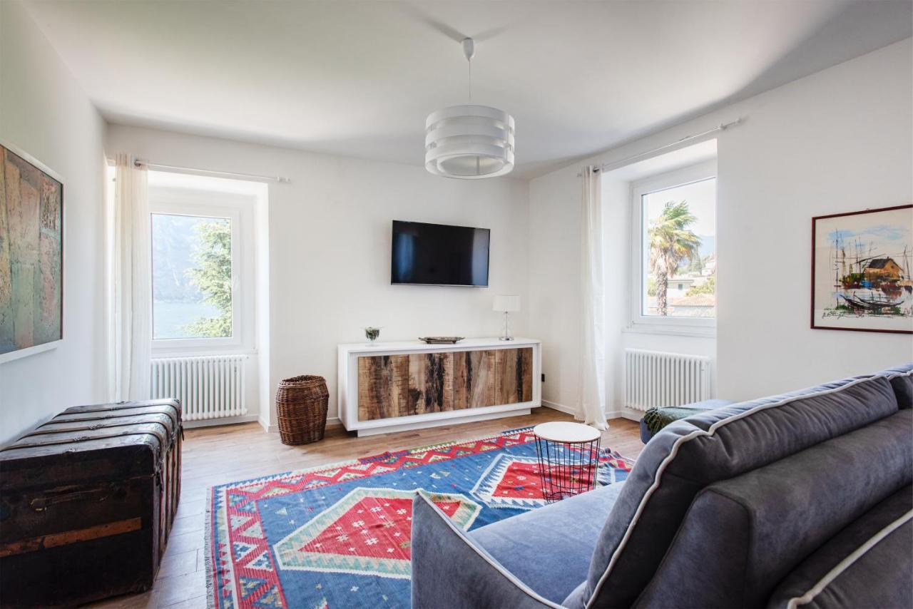 Casa Valery Apartment Torbole Sul Garda Bagian luar foto